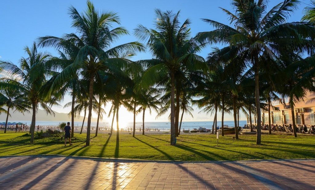 East Sea Park, also known as Biển Đông Park, is a stunning coastal destination in Da Nang, offering breathtaking views of the ocean and lush greenery. The park features beautifully landscaped gardens, walking paths, and vibrant spaces for relaxation and leisure. Visitors can enjoy the refreshing sea breeze while taking in the scenic beauty around them. The park is particularly lively on weekends, where families and friends gather to unwind, exercise, and partake in various community events. Its picturesque setting makes East Sea Park a perfect spot for capturing memorable photos against the backdrop of the stunning coastline.
