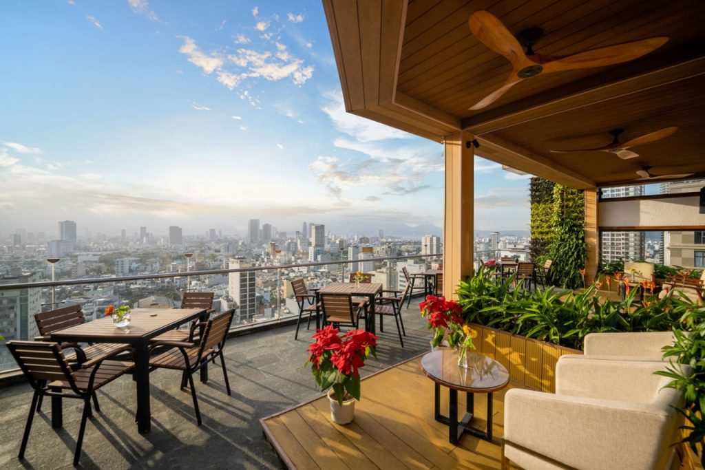 TOP 9 ROOFTOP BAR IN DA NANG