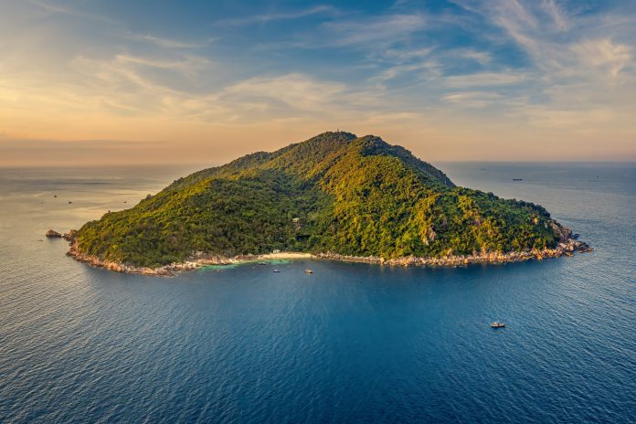 Son Cha Island, a beautiful gem near Da Nang, offers stunning views of pristine beaches and lush greenery. Known for its tranquil atmosphere, the island is an ideal getaway for those looking to escape the city's hustle and bustle. Visitors can enjoy activities like hiking, snorkeling, and relaxing on the sandy shores while surrounded by breathtaking natural landscapes. The island is also home to diverse wildlife, making it a perfect destination for nature lovers. Whether you seek adventure or relaxation, Son Cha Island provides a picturesque setting for unforgettable experiences.
