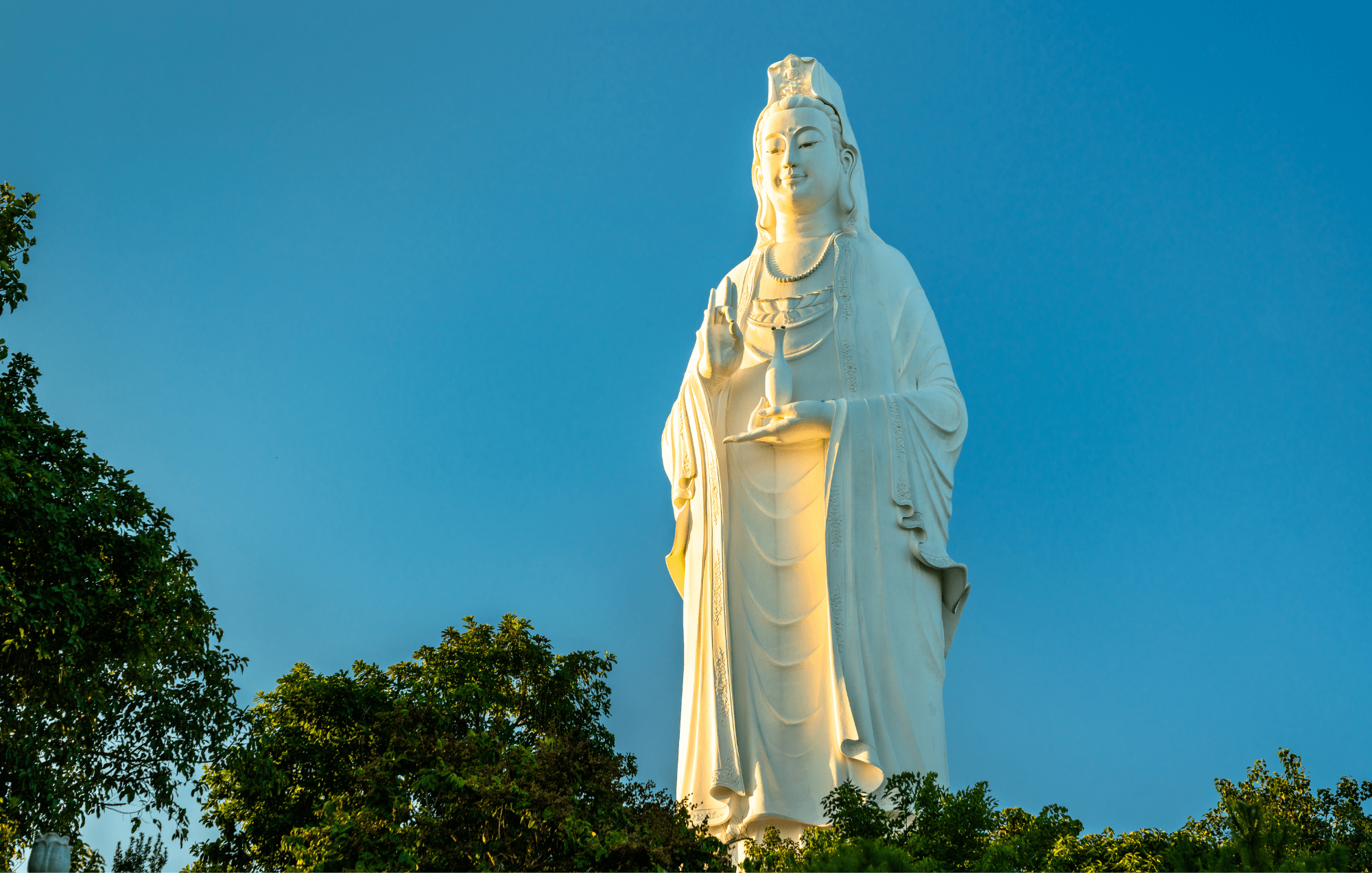 Linh Ung Pagoda 4 2