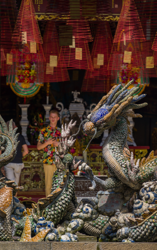 Thiet ke chua co ten 24