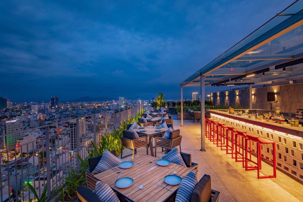 TOP 9 ROOFTOP BAR IN DA NANG