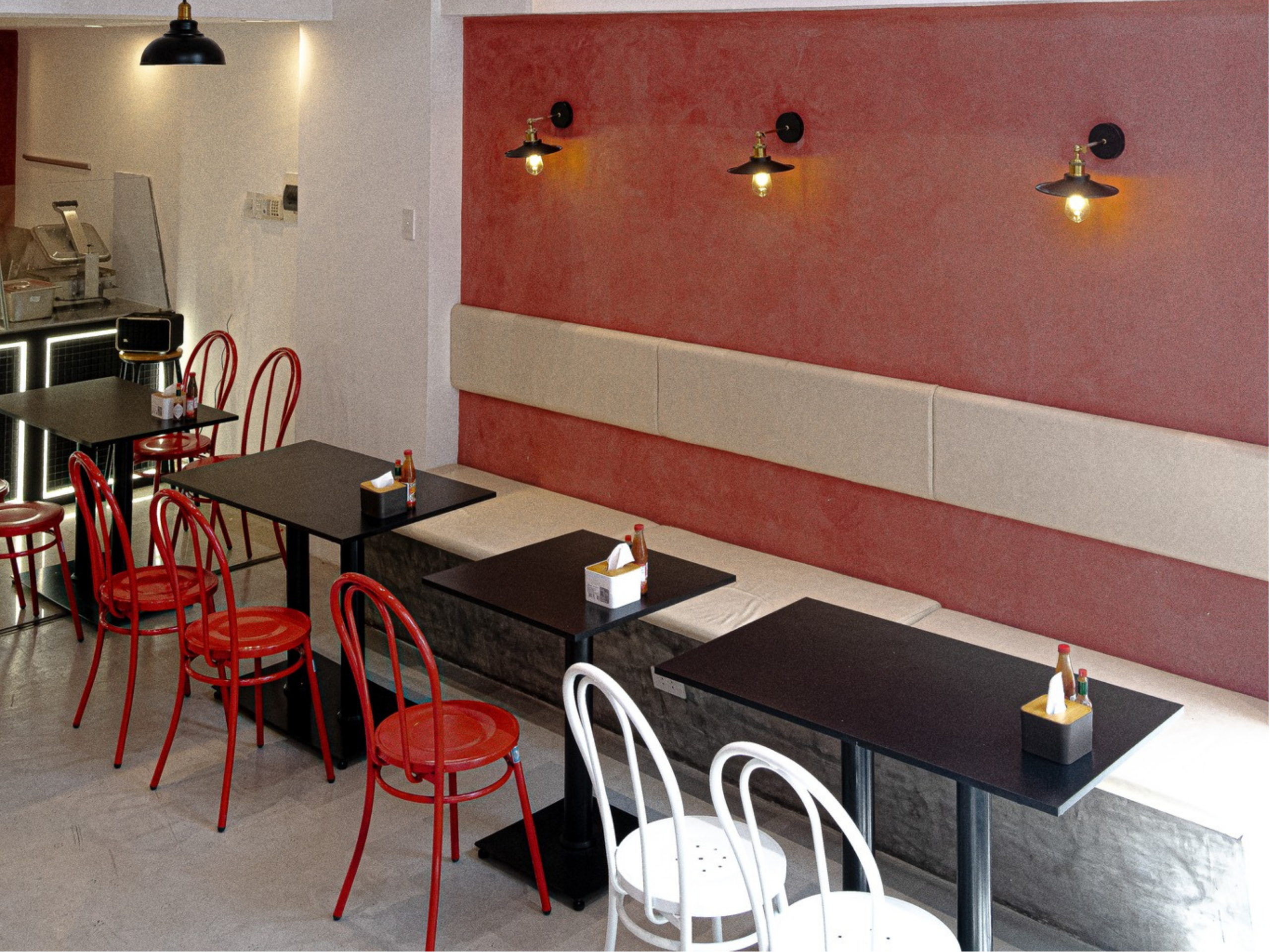 are-restaurants-open-during-tet-in-danang-2026-guide