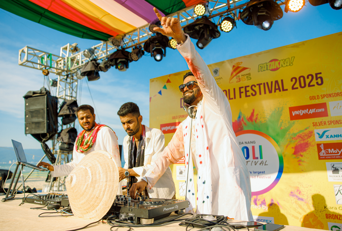 dj lễ hội holi