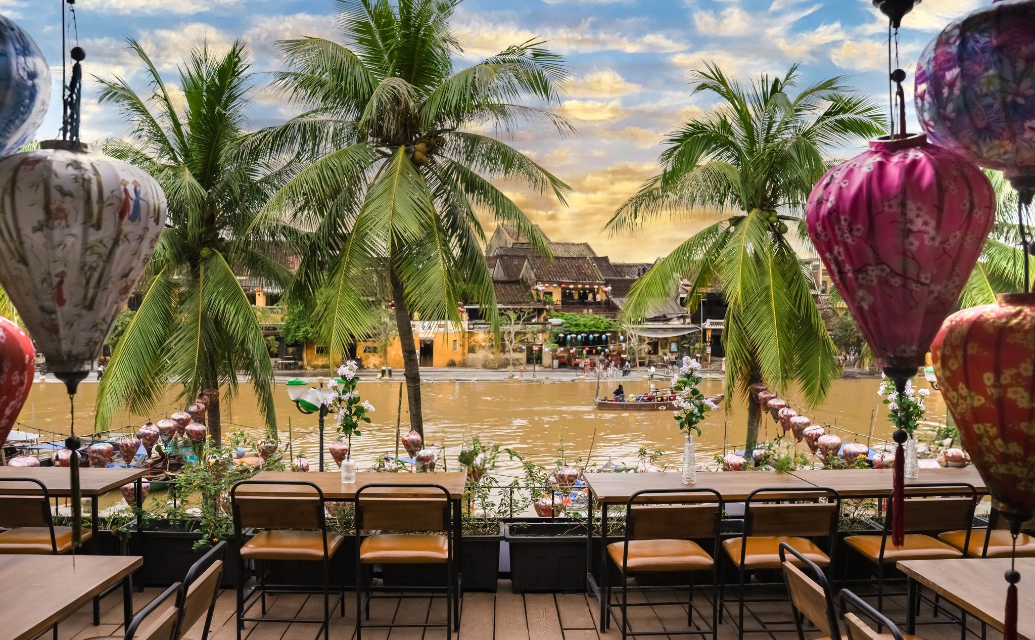tet-holiday-restaurants-in-danang-lunch