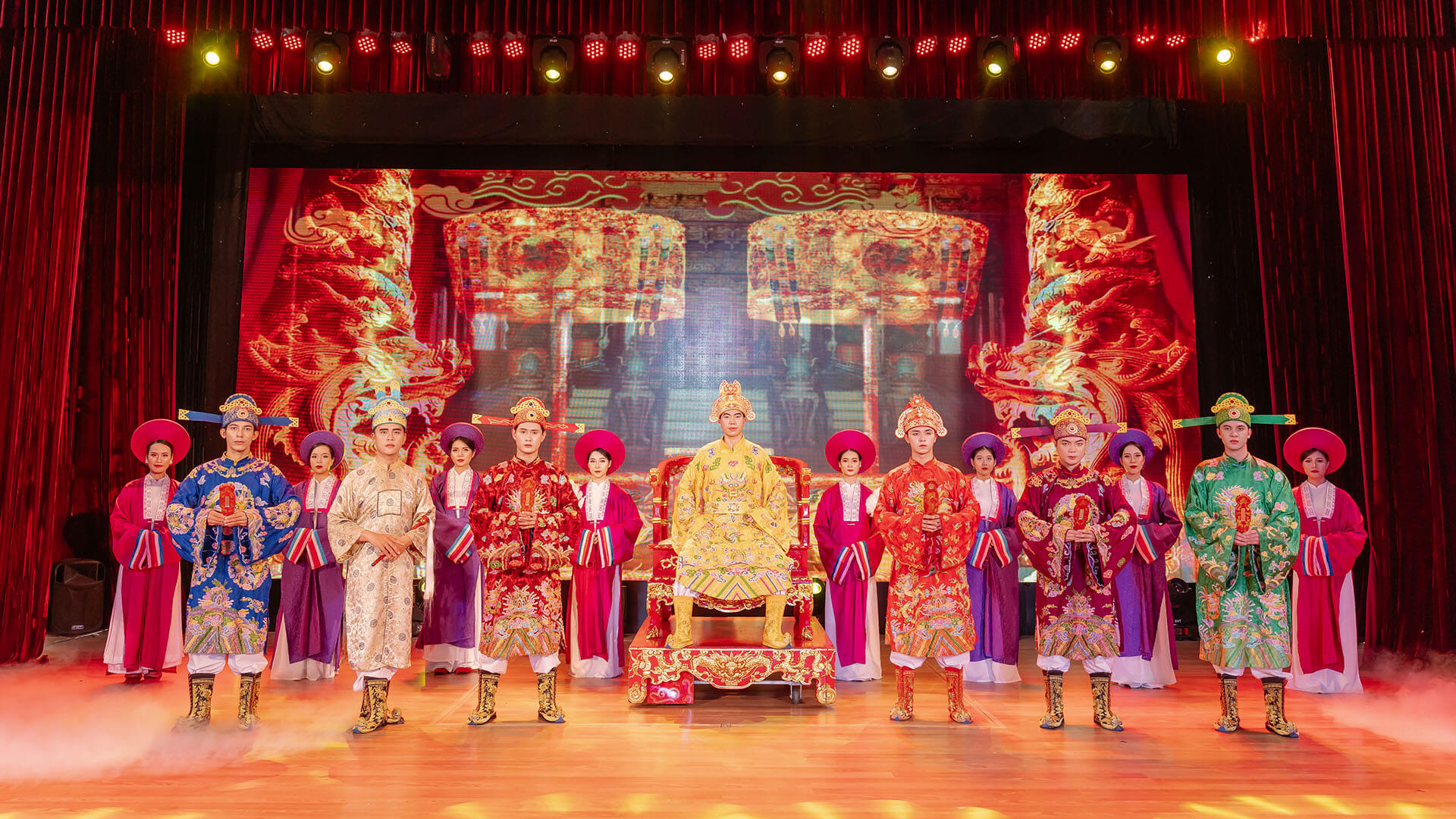 Danang Ao Dai Show (3)