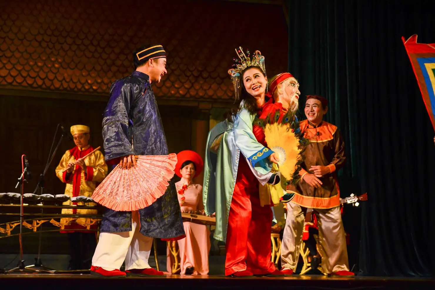 Hon Viet Show (2)
