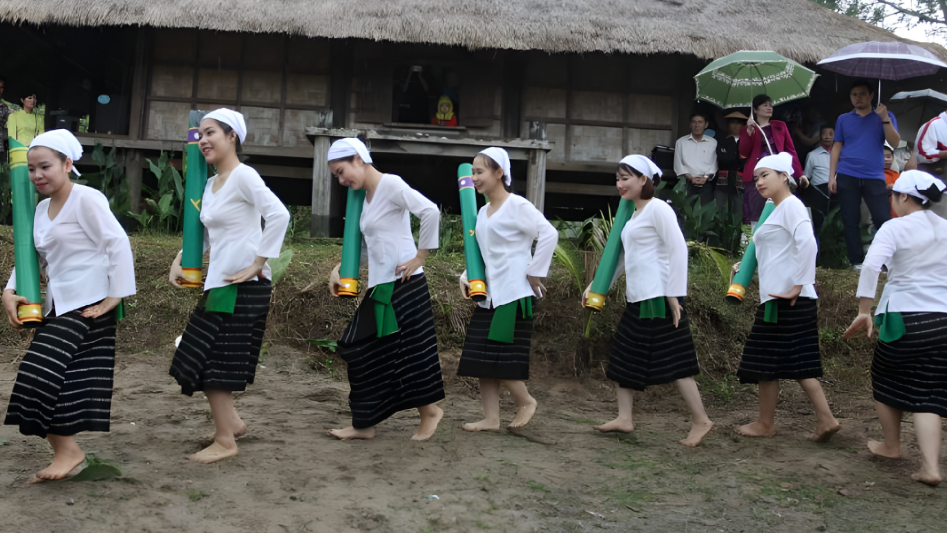 người dân tộc thổ người dân tộc thổ