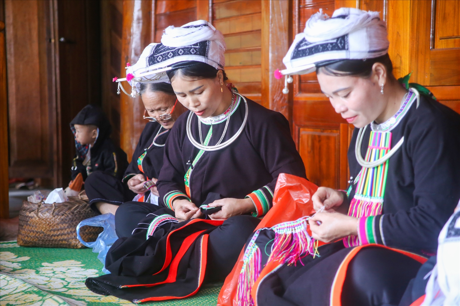 san chay costume