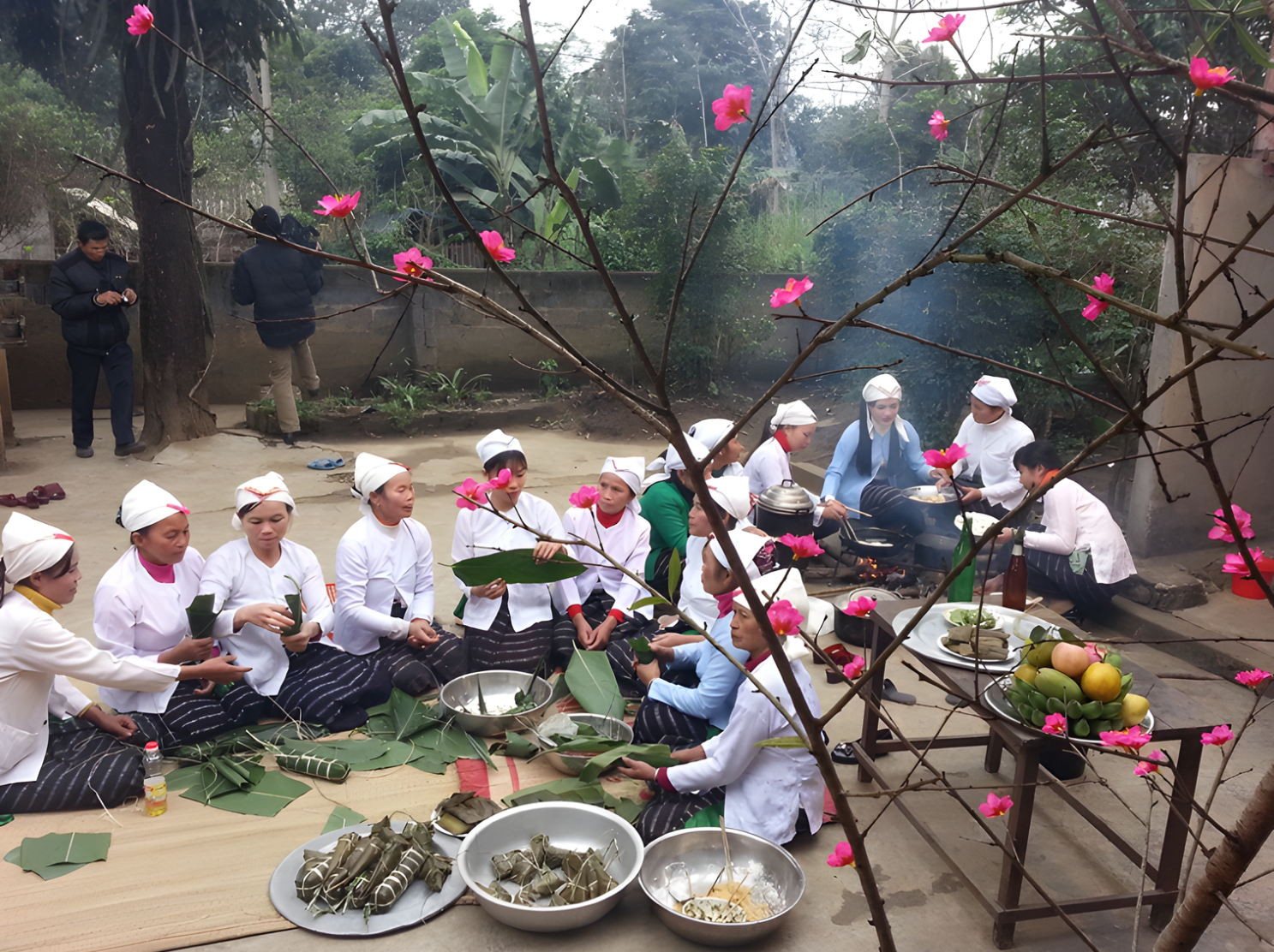 tho ethnic group festival 1