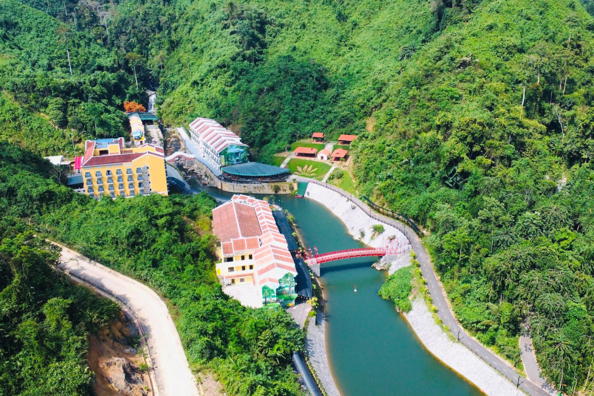 cong troi dong giang