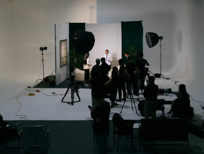STUDIO 198